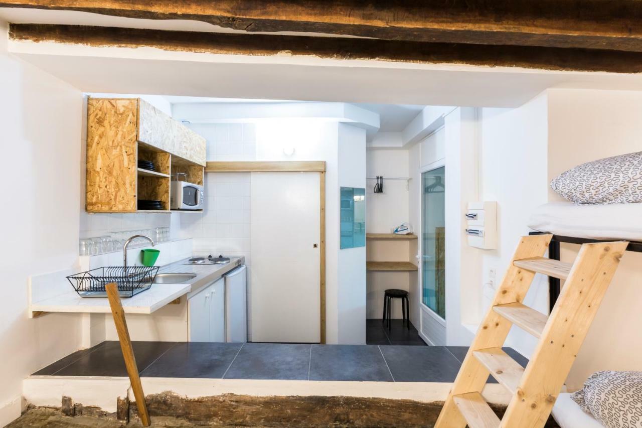 شقة باريس  في Charming 20M² Near Le Marais المظهر الخارجي الصورة