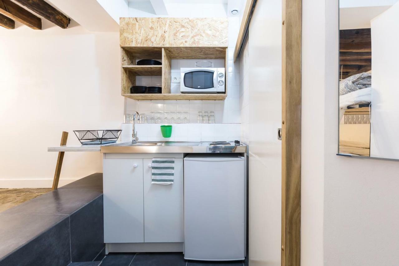 شقة باريس  في Charming 20M² Near Le Marais المظهر الخارجي الصورة